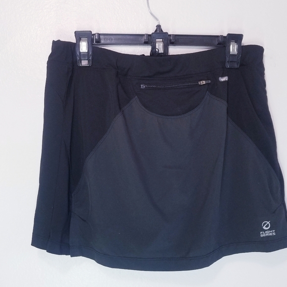 The North Face | Athletic Skort, size Large - Picture 7 of 11